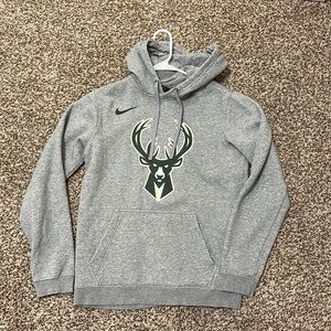 MILWAUKEE BUCKS HOODIE